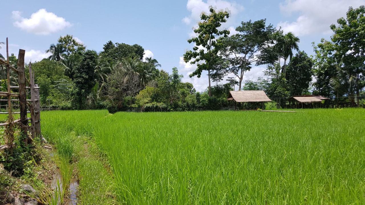 Villa ฮ้างนาตาจันทร์ Pua Exterior foto