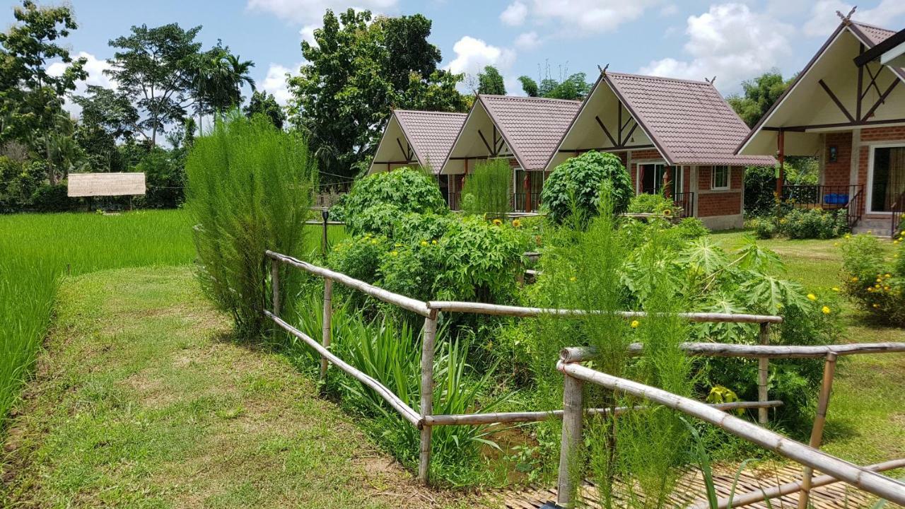 Villa ฮ้างนาตาจันทร์ Pua Exterior foto