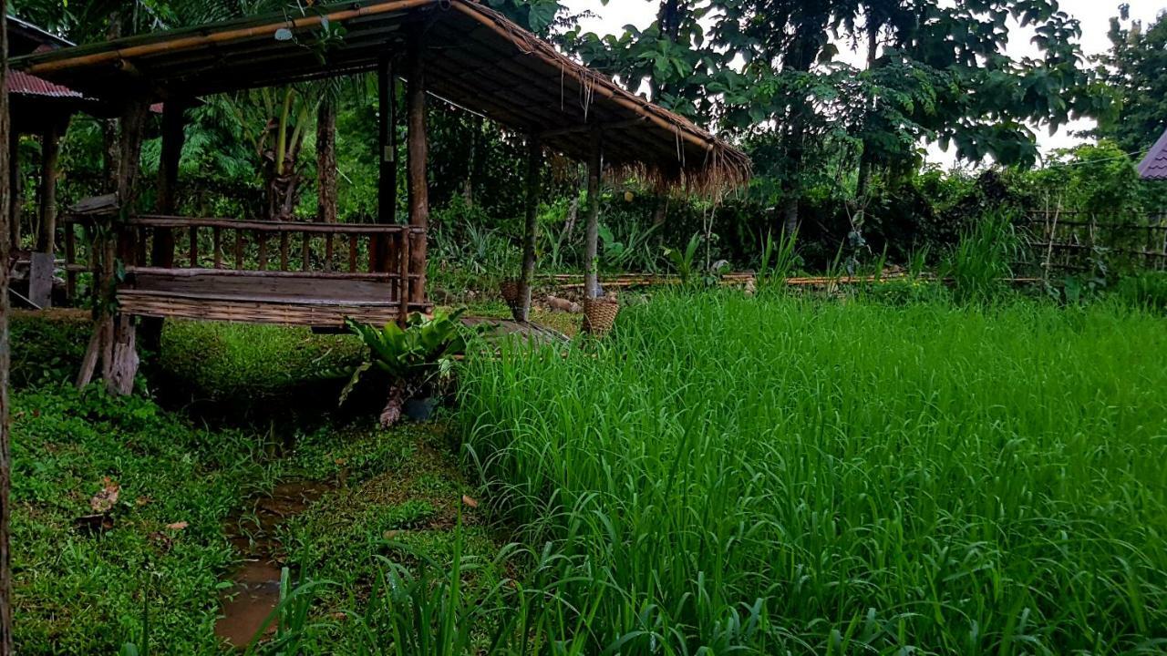 Villa ฮ้างนาตาจันทร์ Pua Exterior foto