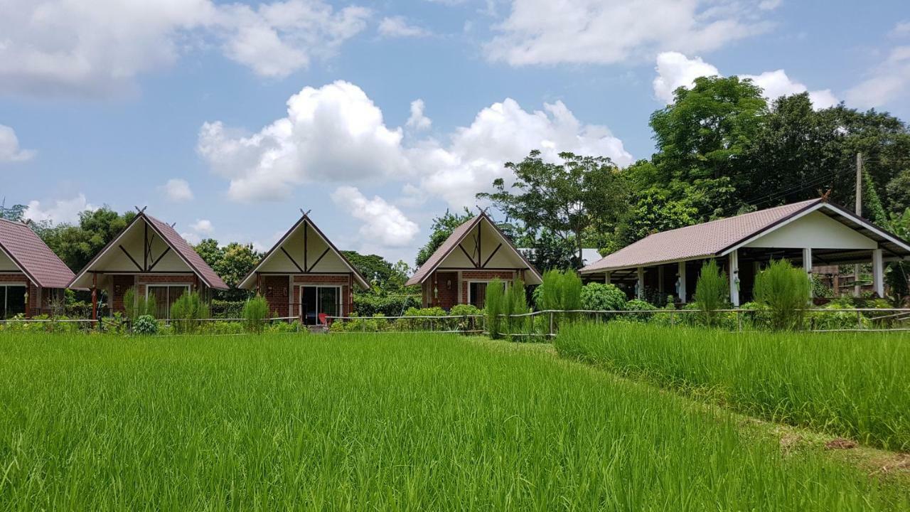 Villa ฮ้างนาตาจันทร์ Pua Exterior foto