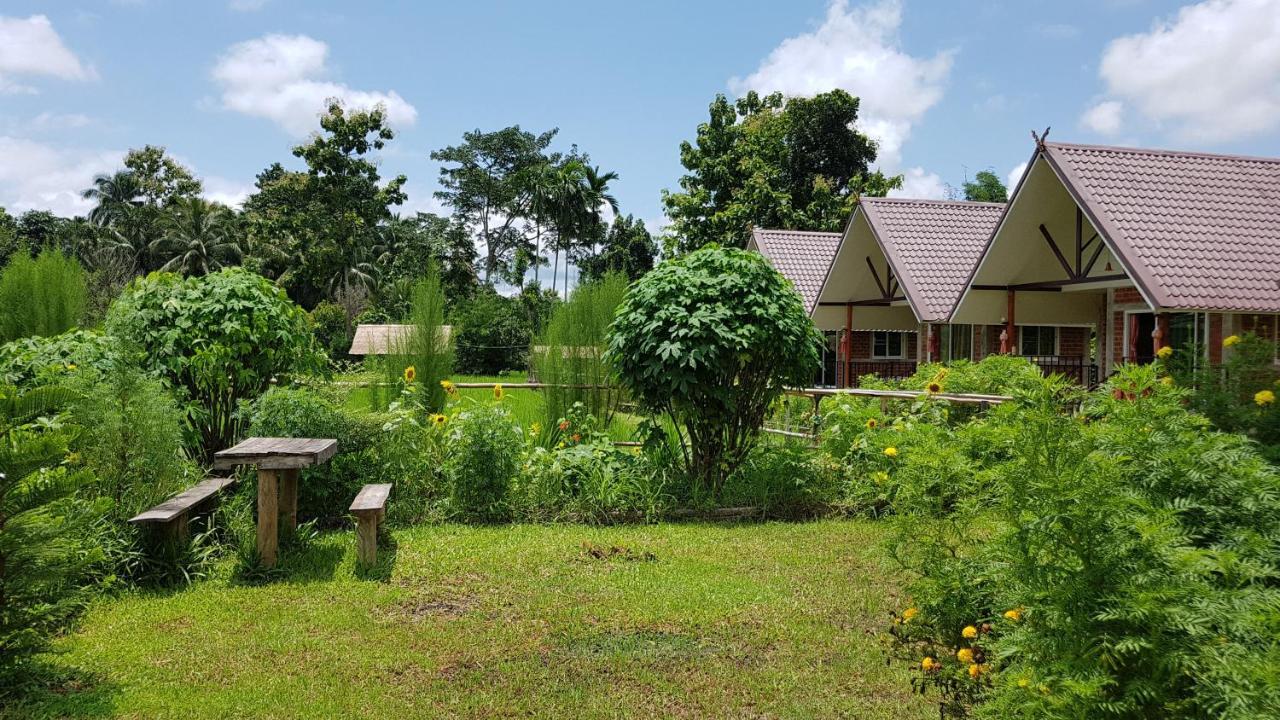 Villa ฮ้างนาตาจันทร์ Pua Exterior foto