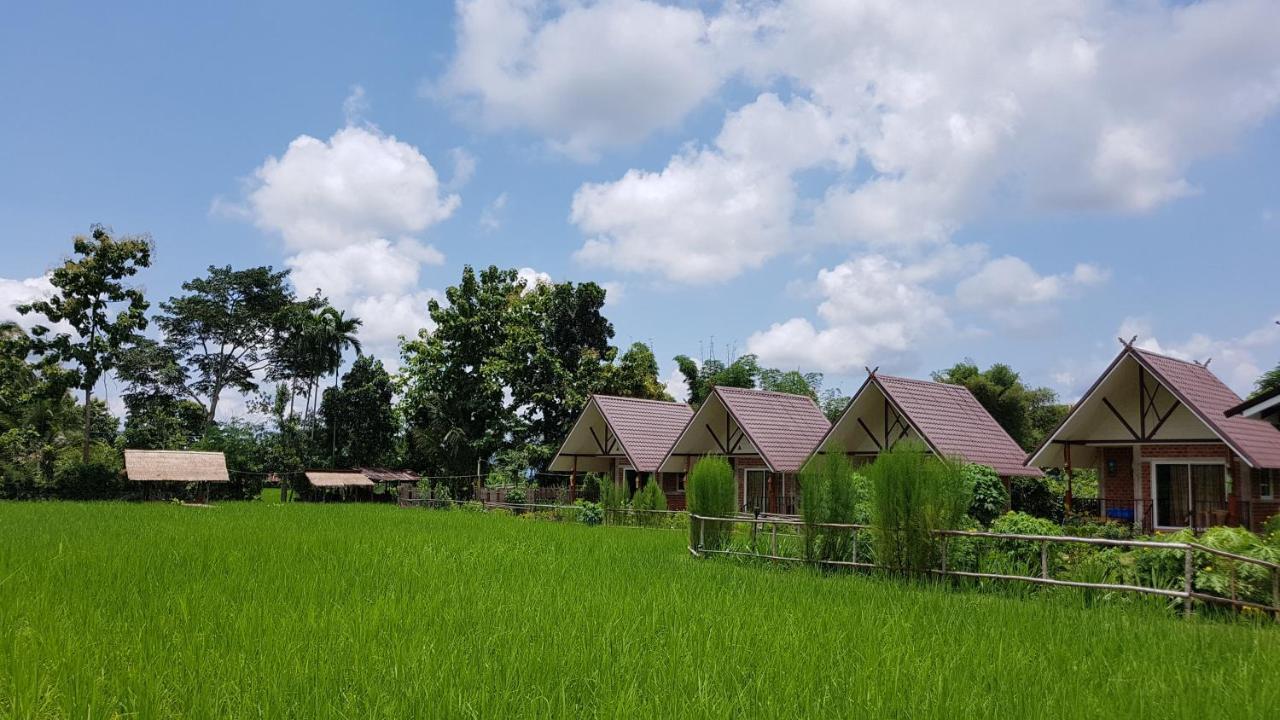 Villa ฮ้างนาตาจันทร์ Pua Exterior foto